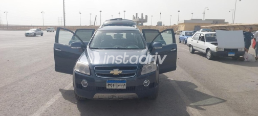 Chevrolet Captiva 2012 Petroleum Automatic Used for Sale in Cairo - 6