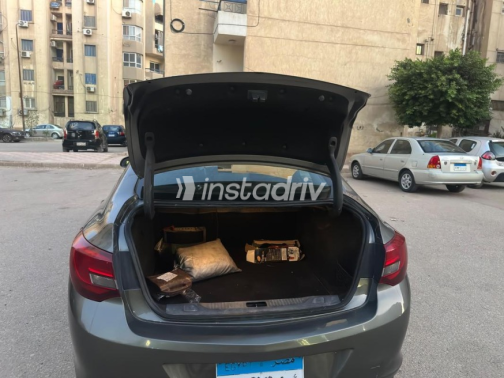 Opel Astra 2021 Gray Automatic Used for Sale in Nasr city - 8