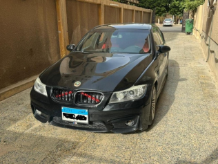 بي ام دبليو 320 2007 أسود أوتوماتيك مستعملة للبيع في القاهرة