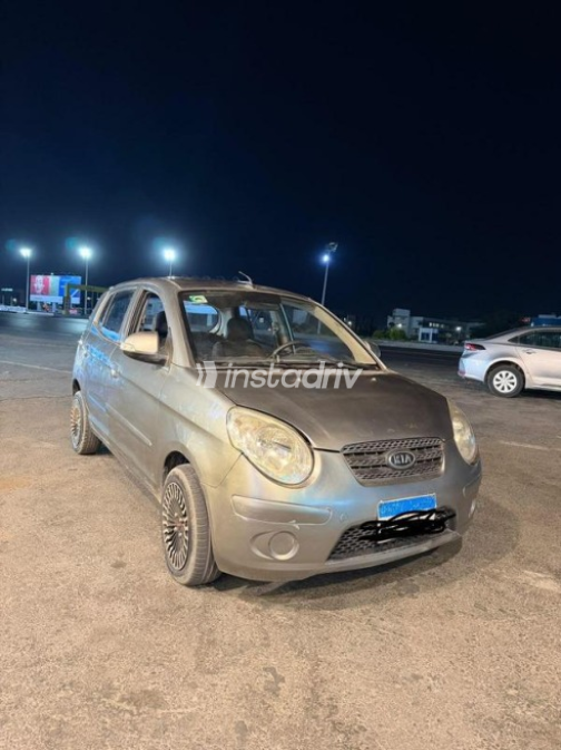 Kia Picanto 2011 Gray Automatic Used for Sale in El Haram - 1