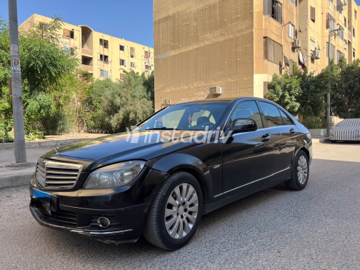 مرسيدس C 200 2009 أسود أوتوماتيك مستعملة للبيع في مدينة نصر - 3