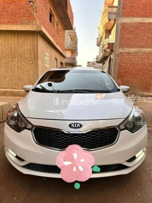 Kia Cerato 2016 White Automatic Used for Sale in Giza - 1