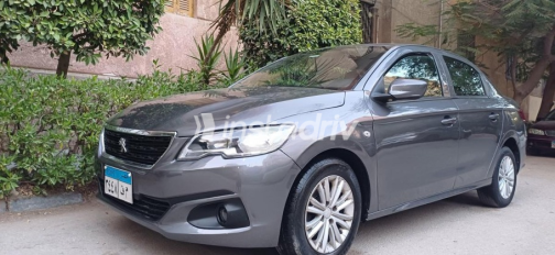 Peugeot 301 2019 White Automatic Used for Sale in Greater Cairo ( Cairo + Giza) - 3