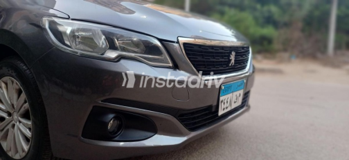 Peugeot 301 2019 White Automatic Used for Sale in Greater Cairo ( Cairo + Giza) - 9