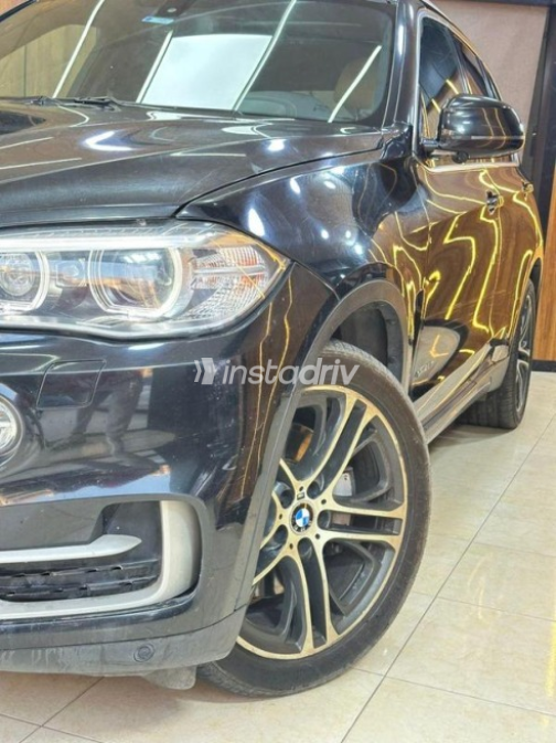 بي ام دبليو X5 2016 أسود أوتوماتيك مستعملة للبيع في القاهرة - 4