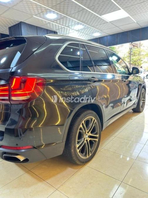 بي ام دبليو X5 2016 أسود أوتوماتيك مستعملة للبيع في القاهرة - 6