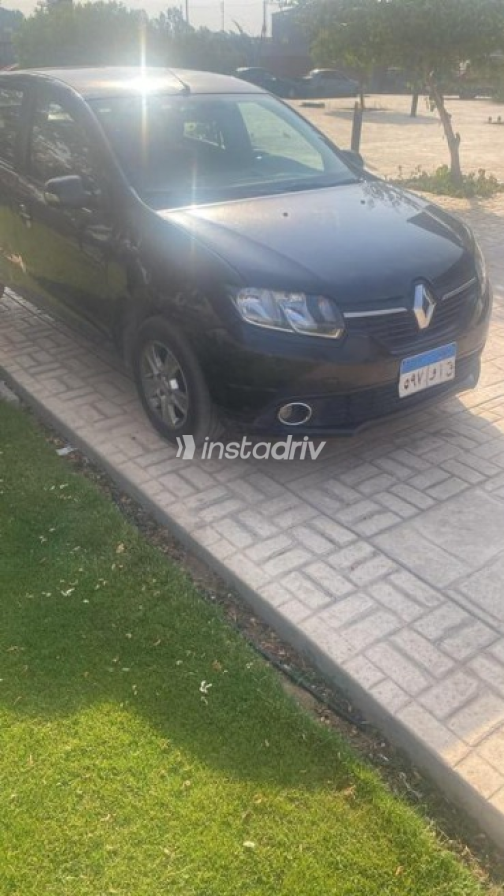 Renault Logan 2016 Black Automatic Used for Sale in Maadi - 6