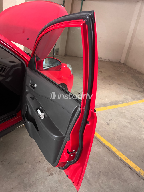 Chery Envy 2017 Red Manual Used for Sale in Cairo - 3