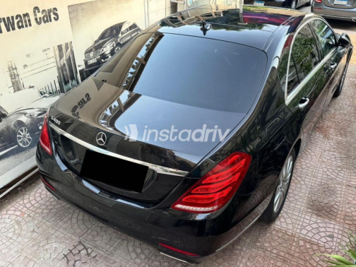 مرسيدس S 400 2015 أسود أوتوماتيك مستعملة للبيع في مصر الجديدة - 1