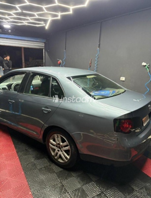 Volkswagen Jetta 2007 White Automatic Used for Sale in 6 October - 4