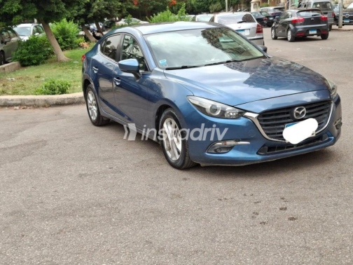 Mazda 3 2019 Dark Blue Automatic Used for Sale in Heliopolis - 9