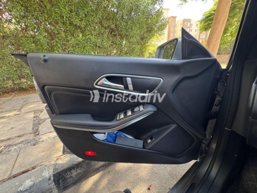 مرسيدس CLA 180 2019 رمادي أوتوماتيك مستعملة للبيع في مدينتى - 5
