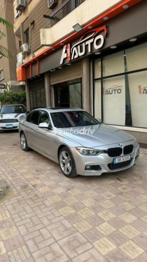 BMW 320 2019 Gray Automatic Used for Sale in Cairo - 2