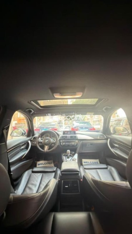 BMW 320 2019 Gray Automatic Used for Sale in Cairo - 7