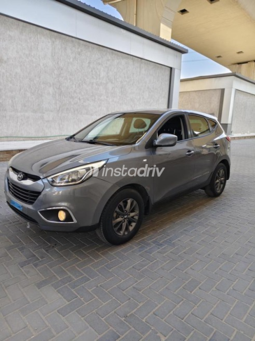 هيونداي IX 35 2015 رمادي أوتوماتيك مستعملة للبيع في 6 أكتوبر - 2