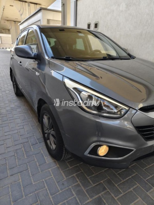 هيونداي IX 35 2015 رمادي أوتوماتيك مستعملة للبيع في 6 أكتوبر - 3