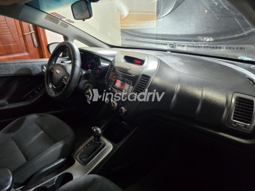 Kia Cerato 2016 Gray Automatic Used for Sale in Heliopolis - 8