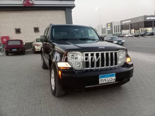 Jeep Cherokee 2010 Black Automatic Used for Sale in Nasr city - 2