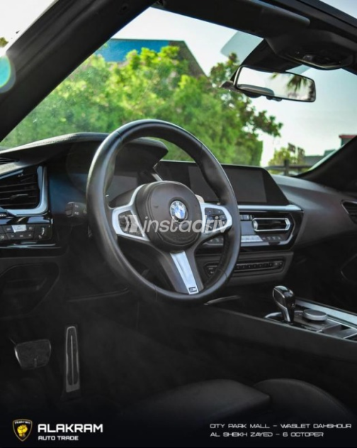 BMW Z4 2022 White Automatic Used for Sale in 6 October - 4