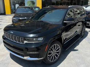 Jeep Grand Cherokee 2023 Black Automatic Used for Sale in Cairo