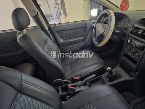 Opel Astra 2001 Black Manual Used for Sale in Heliopolis - 5