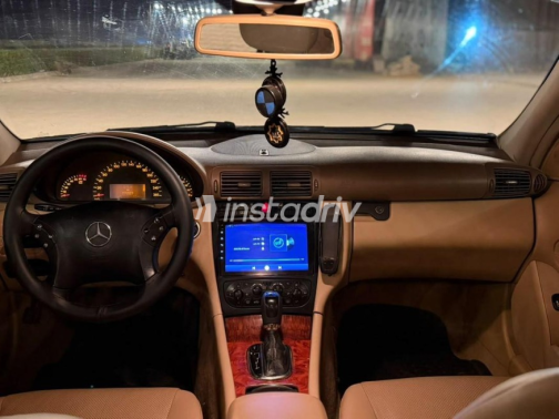 Mercedes 180 2003 Dark Blue Automatic Used for Sale in Giza - 2