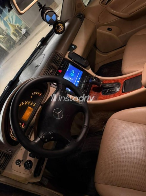 Mercedes 180 2003 Dark Blue Automatic Used for Sale in Giza - 3