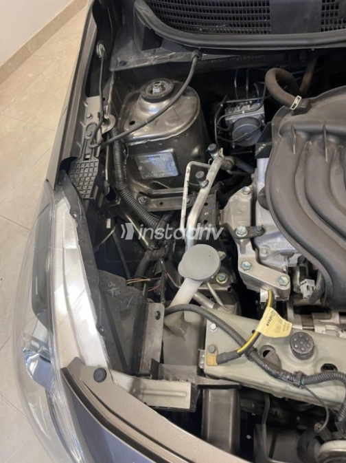 Nissan Sunny 2023 Gray Automatic Used for Sale in El Haram - 8