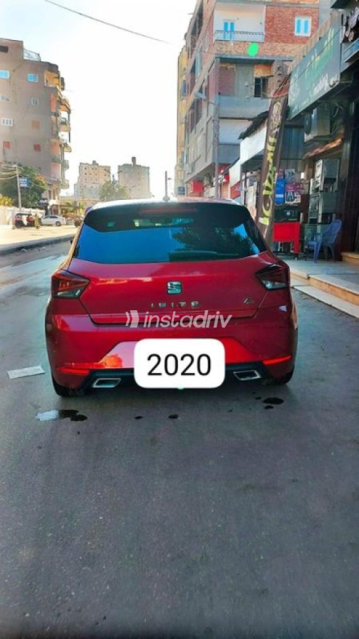 Seat Ibiza 2020 Dark Red Automatic Used for Sale in Greater Cairo ( Cairo + Giza) - 6