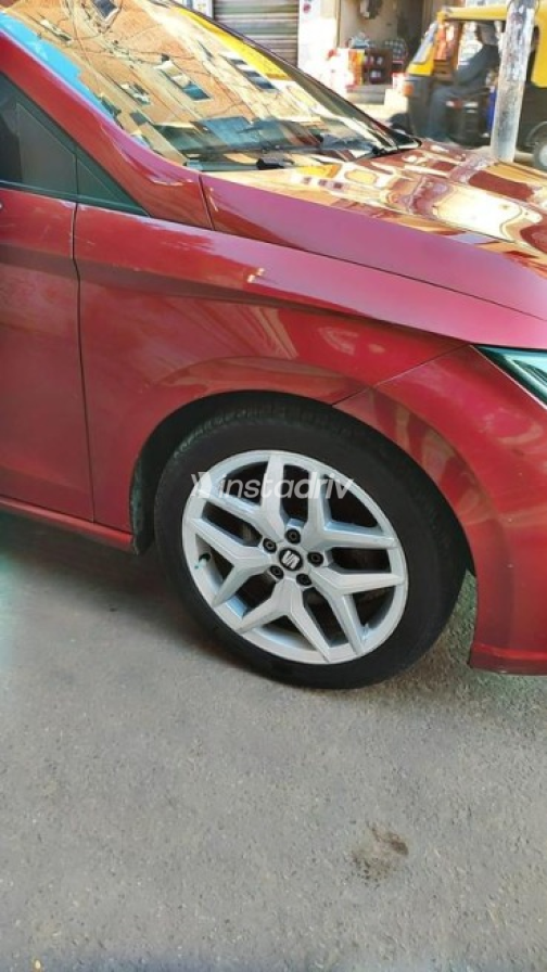 Seat Ibiza 2020 Dark Red Automatic Used for Sale in Greater Cairo ( Cairo + Giza) - 10