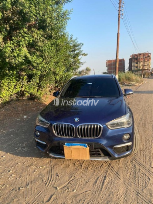 بي ام دبليو X1 2017 أزرق أوتوماتيك مستعملة للبيع في ديرب نجم - 5