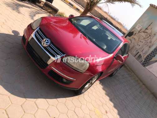 Volkswagen Jetta 2008 Red Automatic Used for Sale in Mokattam - 10