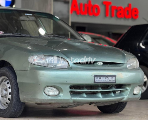 Hyundai Accent 2005 Silver Manual Used for Sale in Greater Cairo ( Cairo + Giza) - 1