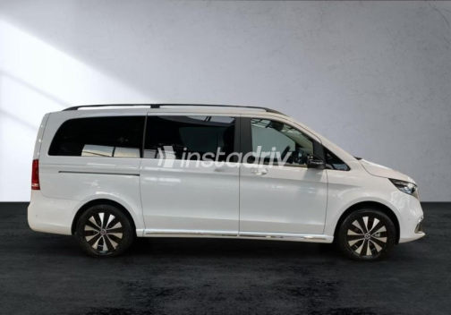 Mercedes EQV 300 2024 White Automatic Used for Sale in Cairo - 2