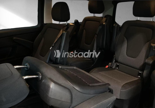 Mercedes EQV 300 2024 White Automatic Used for Sale in Cairo - 7