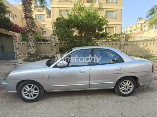 دايو نوبيرا 2 2000 فضي أوتوماتيك مستعملة للبيع في القاهرة - 2