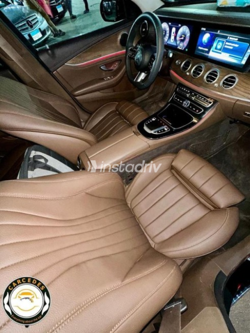 Mercedes E 200 2019 White Automatic Used for Sale in Greater Cairo ( Cairo + Giza) - 3