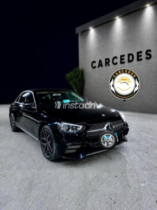 Mercedes E 200 2019 White Automatic Used for Sale in Greater Cairo ( Cairo + Giza) - 7