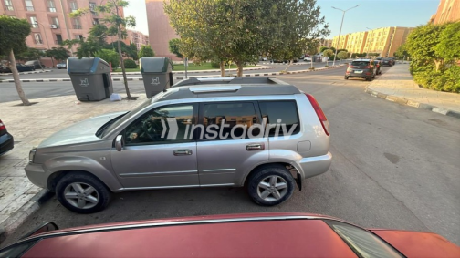 Nissan XTrail 2007 Silver Automatic Used for Sale in Cairo - 3
