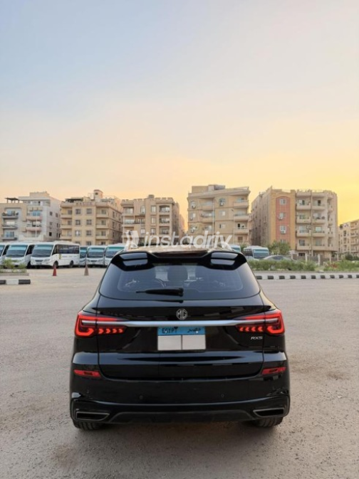 MG Rx5 2024 Black Automatic Used for Sale in Heliopolis - 5