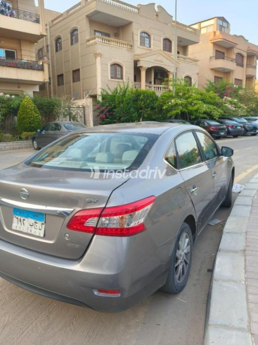 Nissan Sentra 2019 Gray Automatic Used for Sale in Cairo - 2