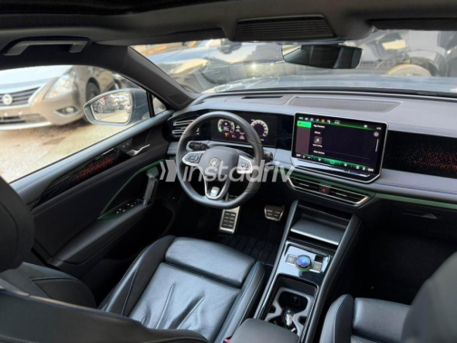 Volkswagen Tiguan 2024 White Automatic Used for Sale in Nasr city - 4