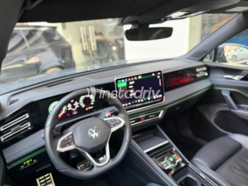 Volkswagen Tiguan 2024 White Automatic Used for Sale in Nasr city - 10