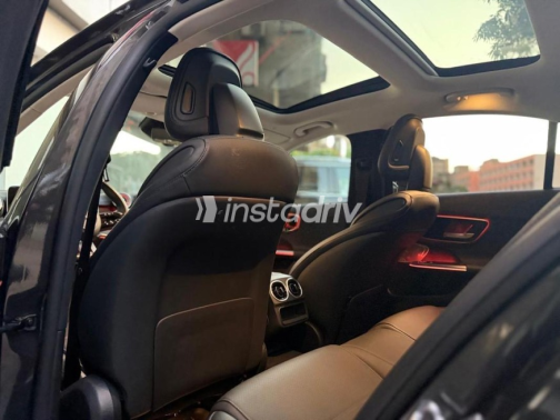 Mercedes C 200 2023 Black Automatic Used for Sale in Nasr city - 5