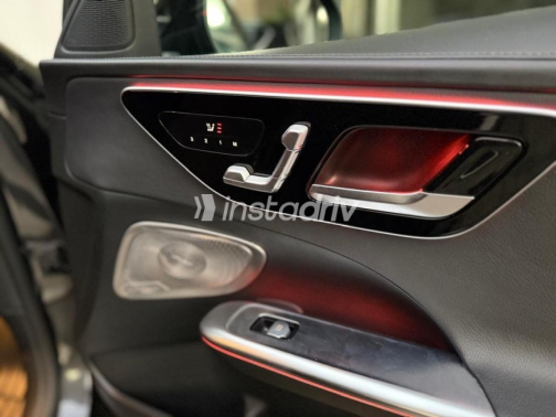 Mercedes C 200 2023 Black Automatic Used for Sale in Nasr city - 8