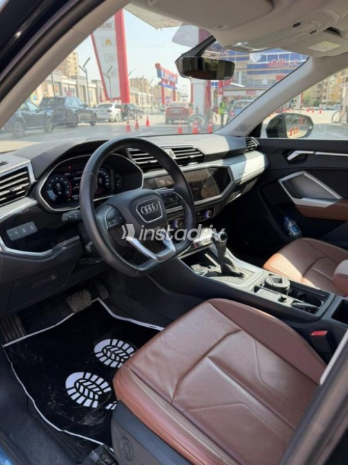 Audi Q3 2024 Black Automatic Used for Sale in Cairo - 4