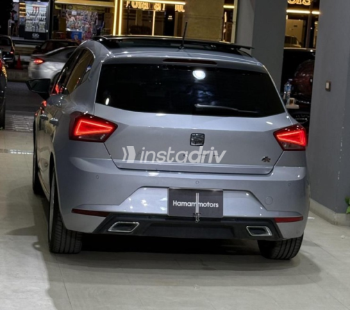 Seat Ibiza 2020 Silver Automatic Used for Sale in Damietta - 2
