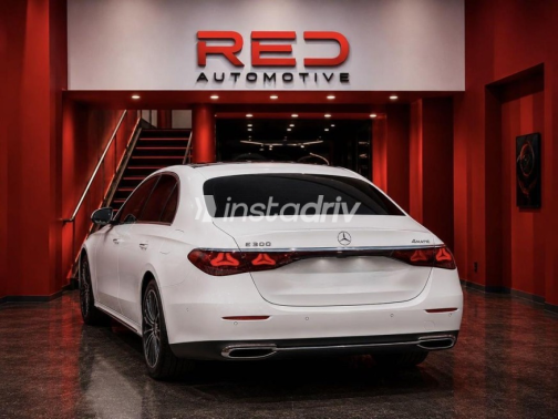 Mercedes E 300 2025 White Automatic Used for Sale in Mohandessin - 2