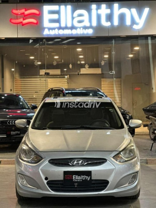Hyundai Accent RB 2015 Silver Automatic Used for Sale in Cairo - 1