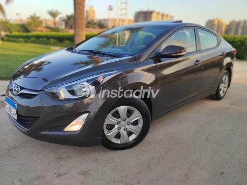 هيونداي إلنترا ام دى 2016 بني أوتوماتيك مستعملة للبيع في الجيزة - 3